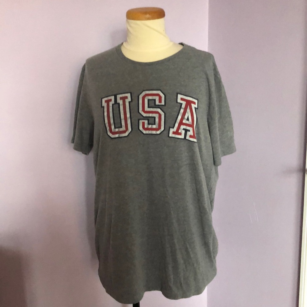 Old Navy USA soft grey tee